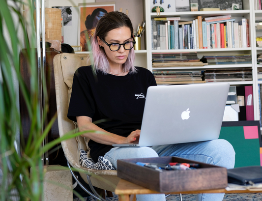 The Eye-Opening Benefits of Blue Light Glasses